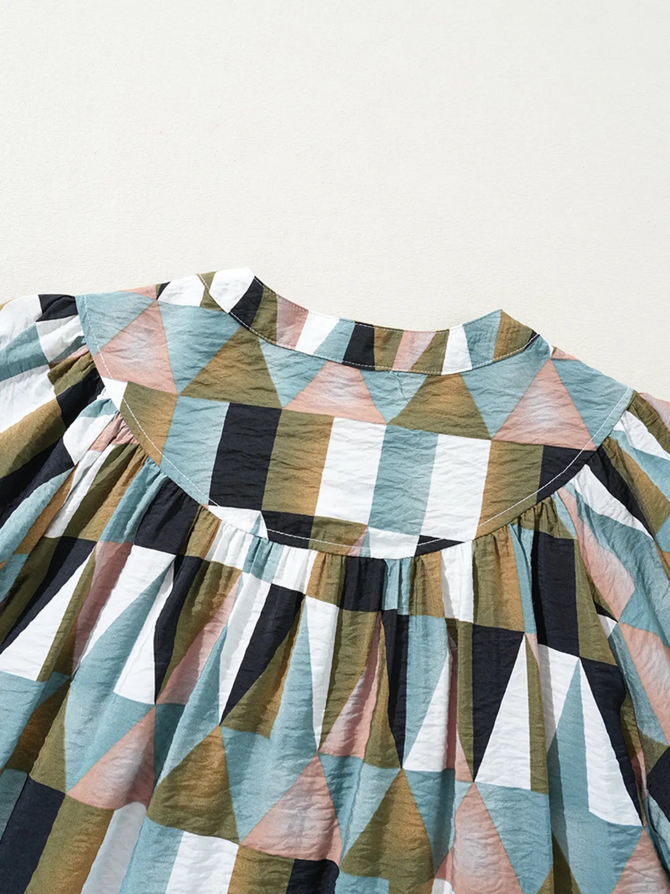 c4ffe93d5e3b4c198f01a3aeae81c0ff-Max-Origin